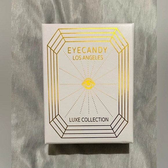 Eye Candy Los Angeles Luxe Collection Alloy Shell Dangly Earings. LUXURY. NWTS! - Picture 5 of 7